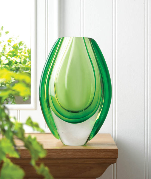 Emerald Art Glass Vase - Distinctive Merchandise